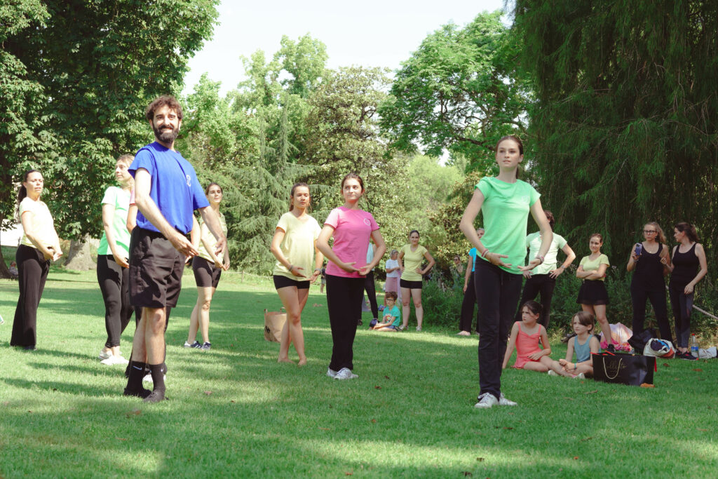 H25 Arts de la Danse hors des murs ! 86 H25 Arts de la Danse hors des murs ! 85