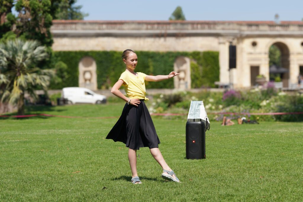 H25 Arts de la Danse hors des murs ! 106 H25 Arts de la Danse hors des murs ! 105