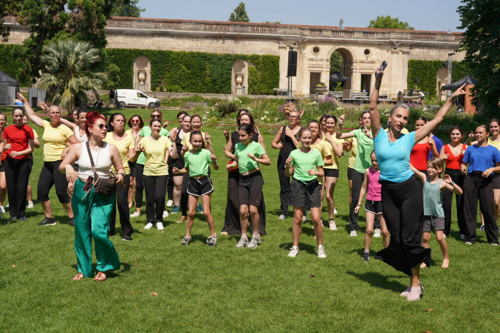H25 Arts de la Danse hors des murs ! 160 H25 Arts de la Danse hors des murs ! 159